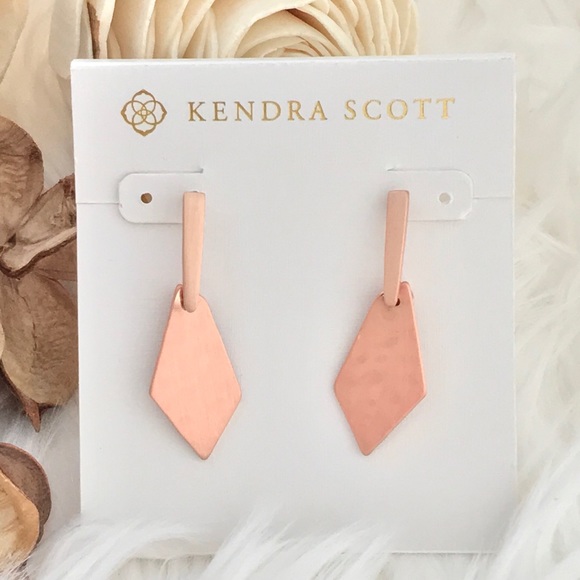 KENDRA SCOTT • Rose Gold Gianna Logo Earrings - Picture 6 of 6